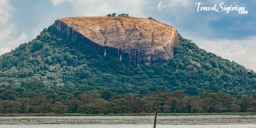 Pidurangala_travel_sigiriya